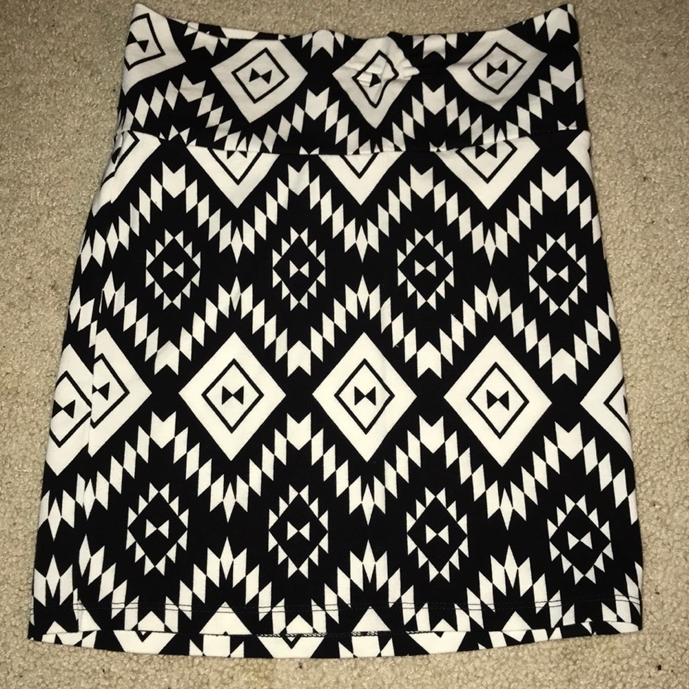 Charolette Rouse - Pencil Skirt